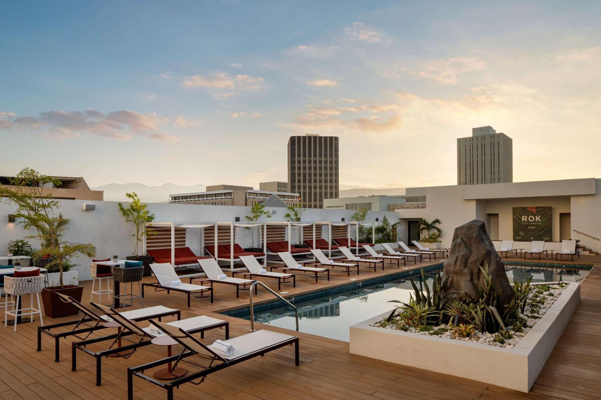 Rok Hotel Kingston Tapestry Collection By Hilton Exterior foto
