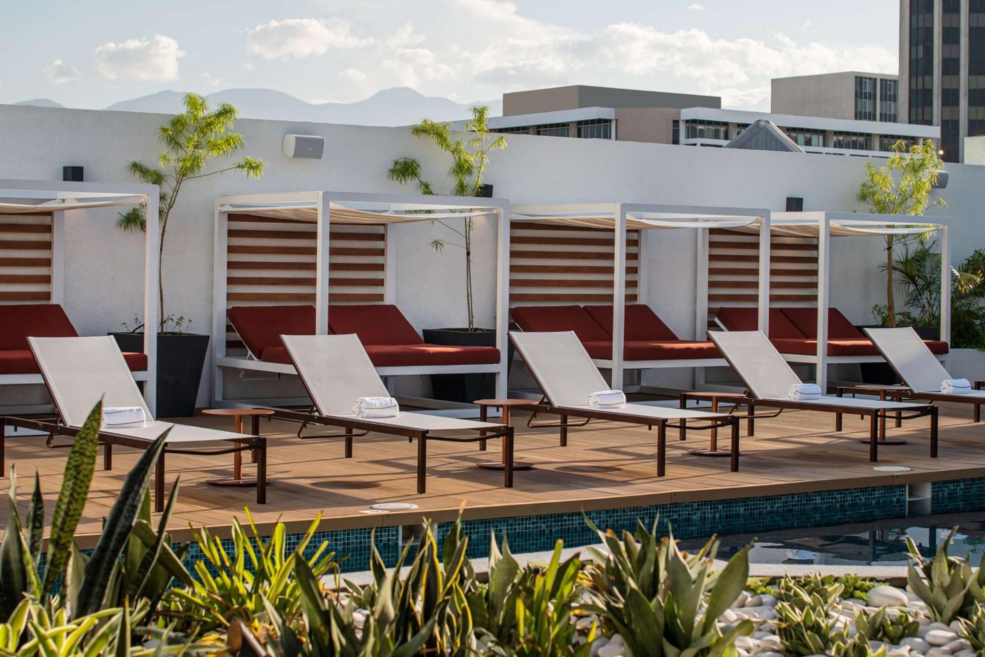 Rok Hotel Kingston Tapestry Collection By Hilton Exterior foto