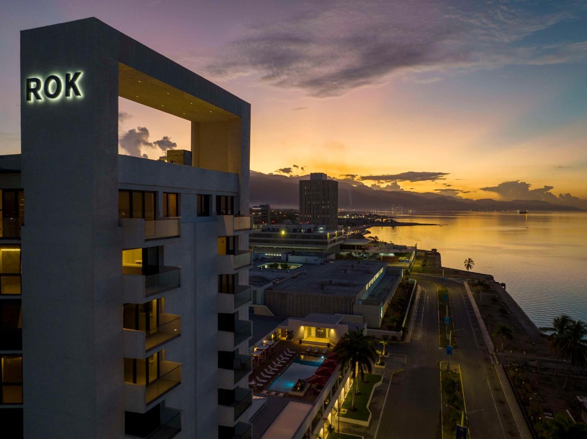 Rok Hotel Kingston Tapestry Collection By Hilton Exterior foto